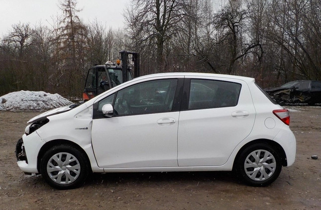 Toyota Yaris cena 34900 przebieg: 30137, rok produkcji 2018 z Ożarów Mazowiecki małe 326